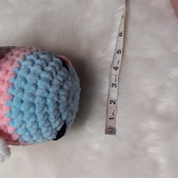 🆕Handmade Crochet Trans Pride Bee - Picture 4 of 5